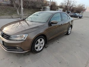 Volkswagen Jetta 1.2 TSI Bluemotion - imagine 2