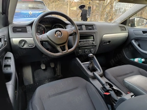 Volkswagen Jetta 1.2 TSI Bluemotion - imagine 5