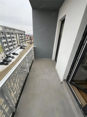 Apartament 2 camere decomandate in spate la Kauffland Pacurari - imagine 6
