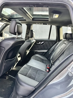 Mercedes-Benz GLK 220 CDI Facelift, model BlueTEC - imagine 4