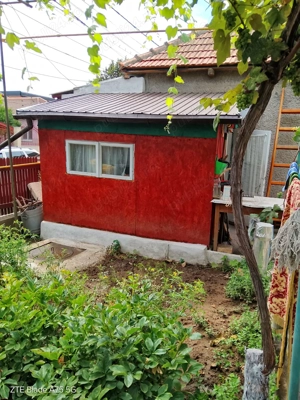 Casa pe colt de vanzare - zona Coiciu -Strajerului Trandafirului - imagine 4