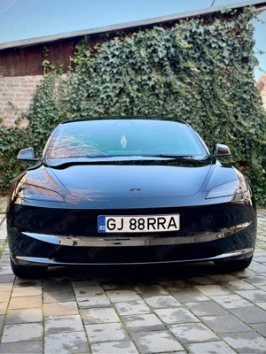 Tesla Model 3 Higland 2024 60 kwh - imagine 4