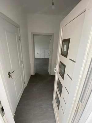 Duplex separat prin C.T - personalizare interioara - acces facil - imagine 4