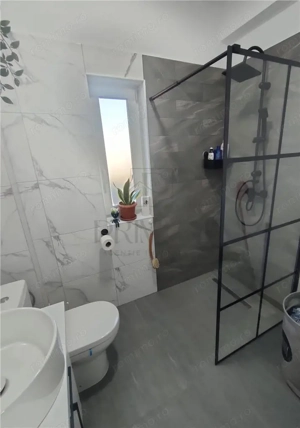Duplex separat prin C.T - personalizare interioara - acces facil - imagine 6