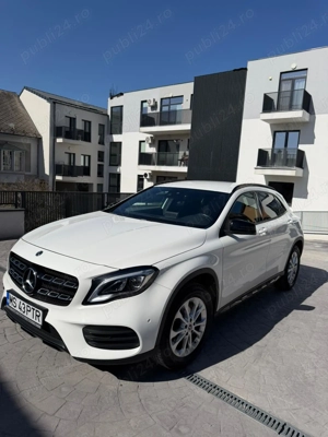 Vând Mercedes Benz GLA 200d - imagine 4