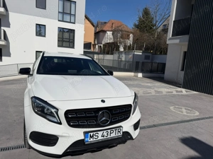 Vând Mercedes Benz GLA 200d - imagine 2