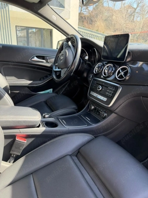 Vând Mercedes Benz GLA 200d - imagine 6