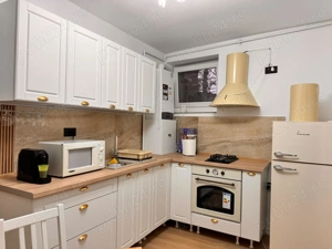  Vand apartament 4 camere  - imagine 2