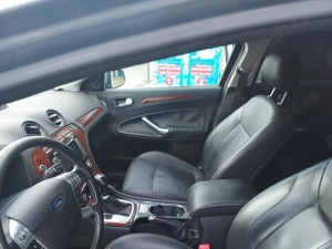  Ford ghia  cauta proprietar - imagine 2