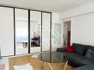 Apartament cu 3 camere de inchiriat pe bld. Stefan cel Mare - imagine 8