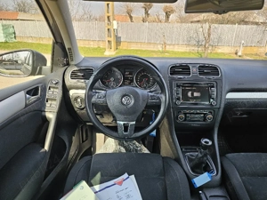 VW Golf 6 1.4TSI Highline SenzoriParcare DubluClima ÎncălzireScaune Bluethoot PilotAuto Euro5  - imagine 13
