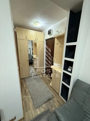 Garsoniera, decomandata, zona Lipovei - imagine 3