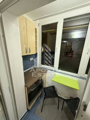 Garsoniera, decomandata, zona Lipovei - imagine 6