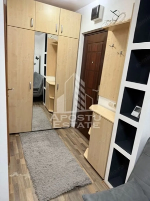 Garsoniera, decomandata, zona Lipovei - imagine 4