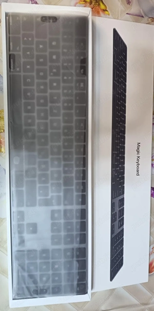 Tastatura Apple Magic Keyboard with numeric keypad stare nouă cutie