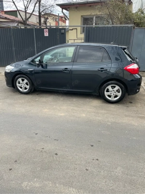 Toyota auris hybrid cu gaz - imagine 4