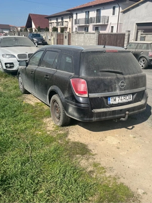 Opel Astra 2010 1.7 cdti Avariat - imagine 3