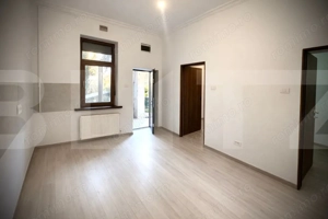 Apartament superb la casa, central | complet renovat | curte comună liniștita