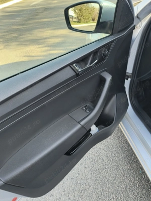 Seat Toledo IV 2018-1.0 TSI 95 CV - imagine 8