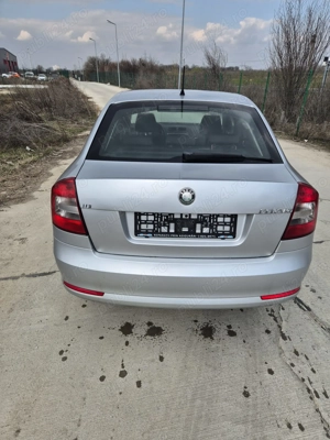 Vând Skoda Octavia  II- 2011, motorizare 1.6 TDI, 