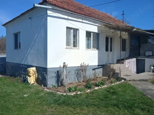 Vând casă în comuna Gurasada, sat Gothatea  - imagine 2