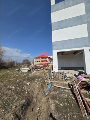 Spatiu Comercial Parter si Curte - in Constructie - imagine 6