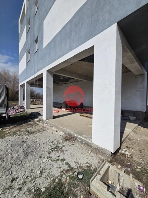 Spatiu Comercial Parter si Curte - in Constructie - imagine 7