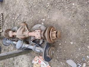 O punte de Iveco și una de Sprinter 2015 - imagine 3