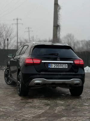 Mercedes-Benz GLA 220 d 4MATIC Automat - imagine 2