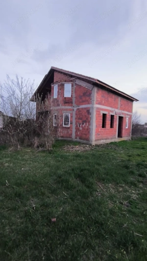 Casa in rosu la Dudestii Vechi - imagine 8