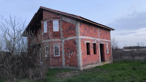 Casa in rosu la Dudestii Vechi - imagine 7