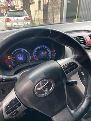 Toyota auris hybrid cu gaz - imagine 5