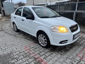 Chevrolet Aveo - imagine 3