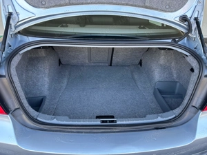 BMW Seria 3 2.0 Benzina 143 CP An 2008 - imagine 12