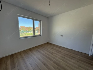 Strada asfaltata. Zona Cora . Finisat la cheie  - imagine 5