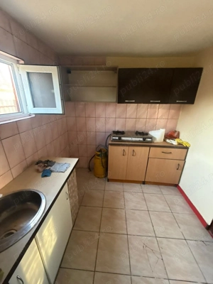 garsonieră la casa - imagine 5