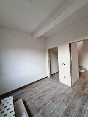 Comision 0%. Casa in Braytim. La asfalt. Bucatarie inchisa. 3 dormitoare. - imagine 5