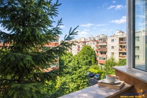 Decomandat,60mp,vitalizat,2 balcoane,living 24mp,areal linistit,Scriitorilor,Brasov