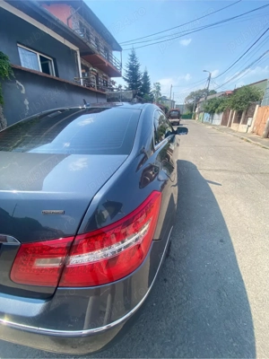 Mercedes E Coupe  - imagine 2