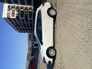 Renault megane 3 limited edition - imagine 4