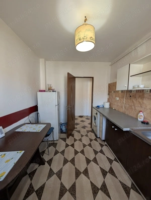 Apartament de o camera, zona Eroilor   Floresti