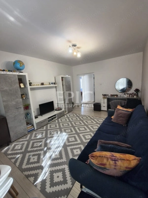 Apartament 3 camere/ Etaj 2/ Decomandat/ 2 băi/ Tudor