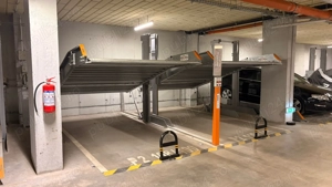 Loc de parcare interior, pentru 2 automobile - imagine 5