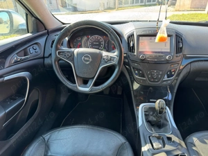 Vând Opel insignia 2015 