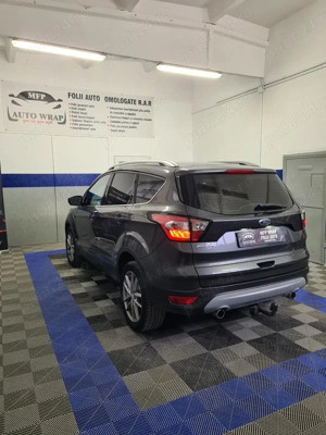 Vând Ford Kuga Titanium - imagine 2