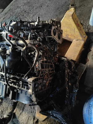 Motor volvo 2.4  - imagine 4