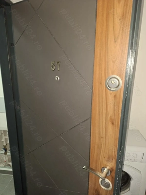 Garsoniera de vanzare