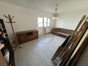  Apartament 3 camere, 2 băi, etaj 2/4 – Calea Moldovei - imagine 2