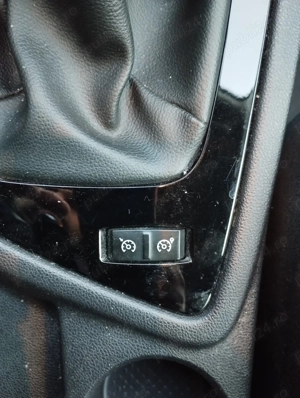 Renault Megane 4 Benzină Euro 6 - 4 Cilindri 140 Cp 06 2019 Km reali - imagine 8