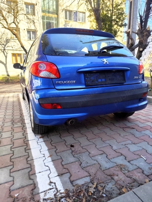 Peugeot 206+,fab 2011, euro 5, motor 1, 1 benzina  - imagine 5
